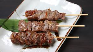 Mini brochette de bœuf marinée sauce yakotiri